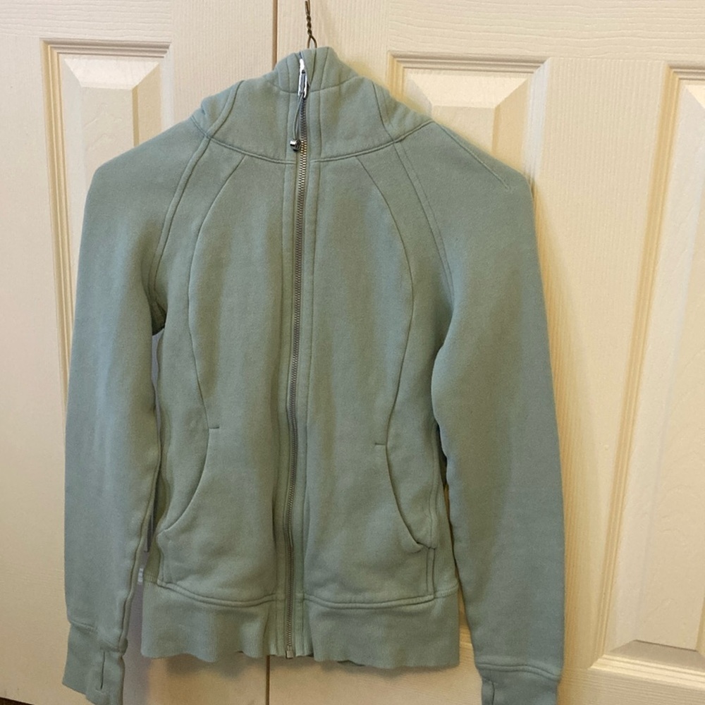 Lululemon green full zip up scuba hoodie